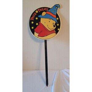 Disney Winnie the Pooh Yard Stake Halloween Art Impact Plastics Sign 2000